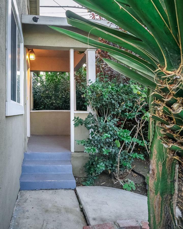 Apartamento Stylish 2 Bed & 2 Bath At The Heart Of Hollywood With Free Parking - One Car Only Los Ángeles Exterior foto